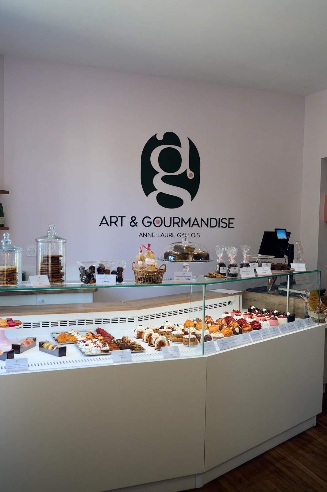 Gault & Millau — 12